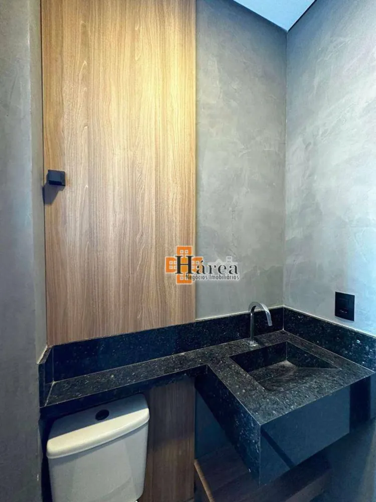 Sobrado, 3 quartos, 224 m² - Foto 1