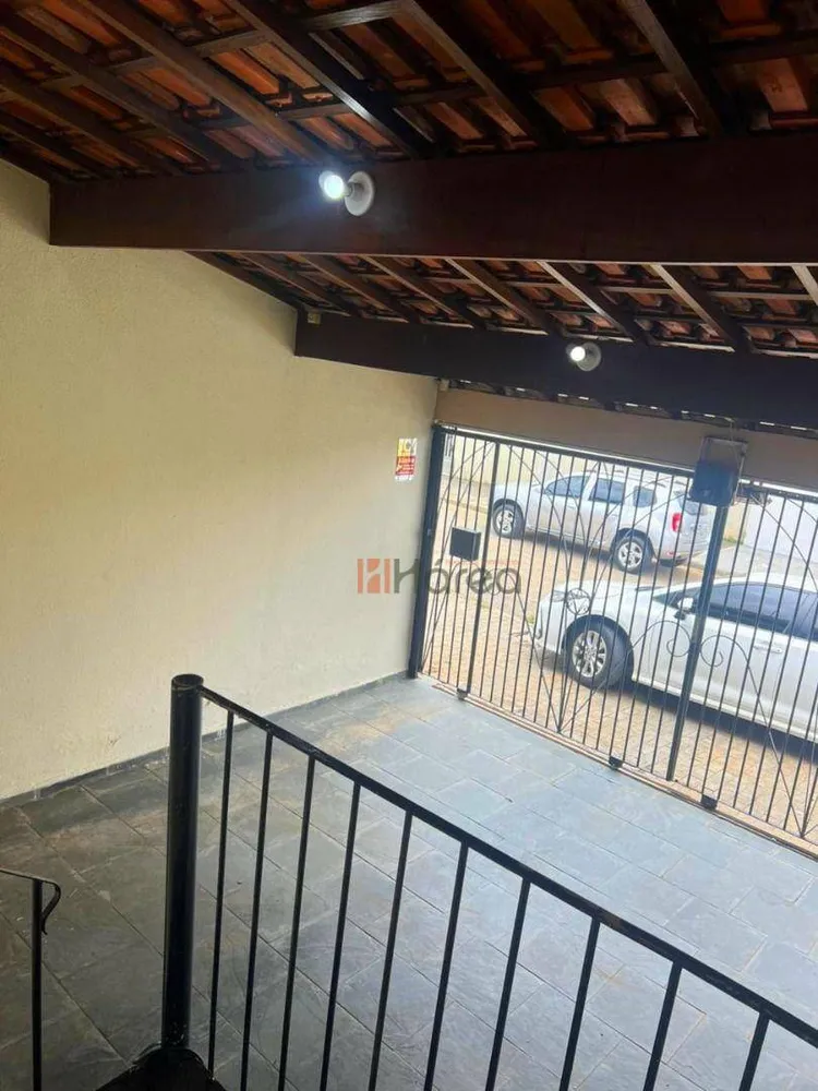Sobrado, 2 quartos, 201 m² - Foto 3