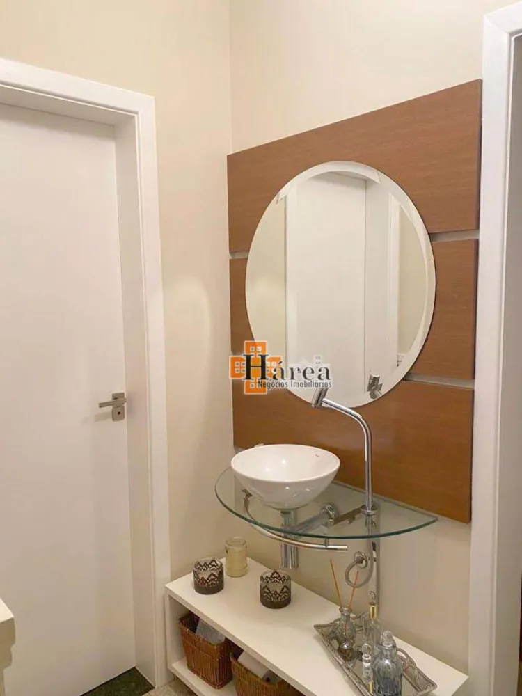 Sobrado, 3 quartos, 262 m² - Foto 1