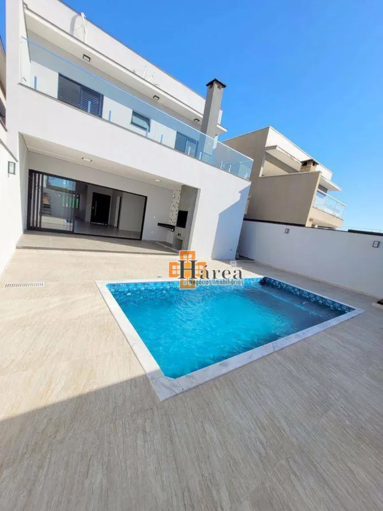 Sobrado, 3 quartos, 218 m² - Foto 1