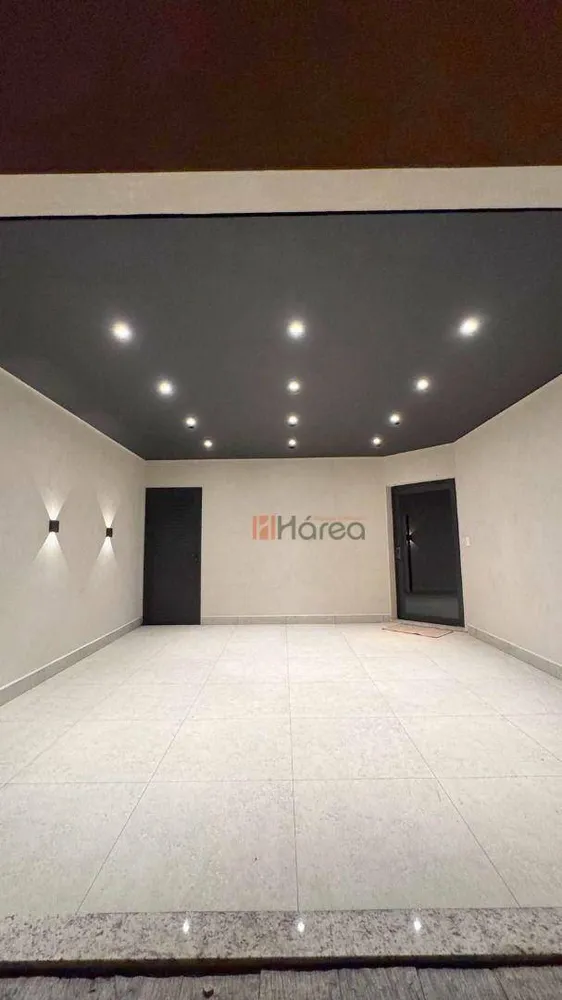 Sobrado, 3 quartos, 208 m² - Foto 3