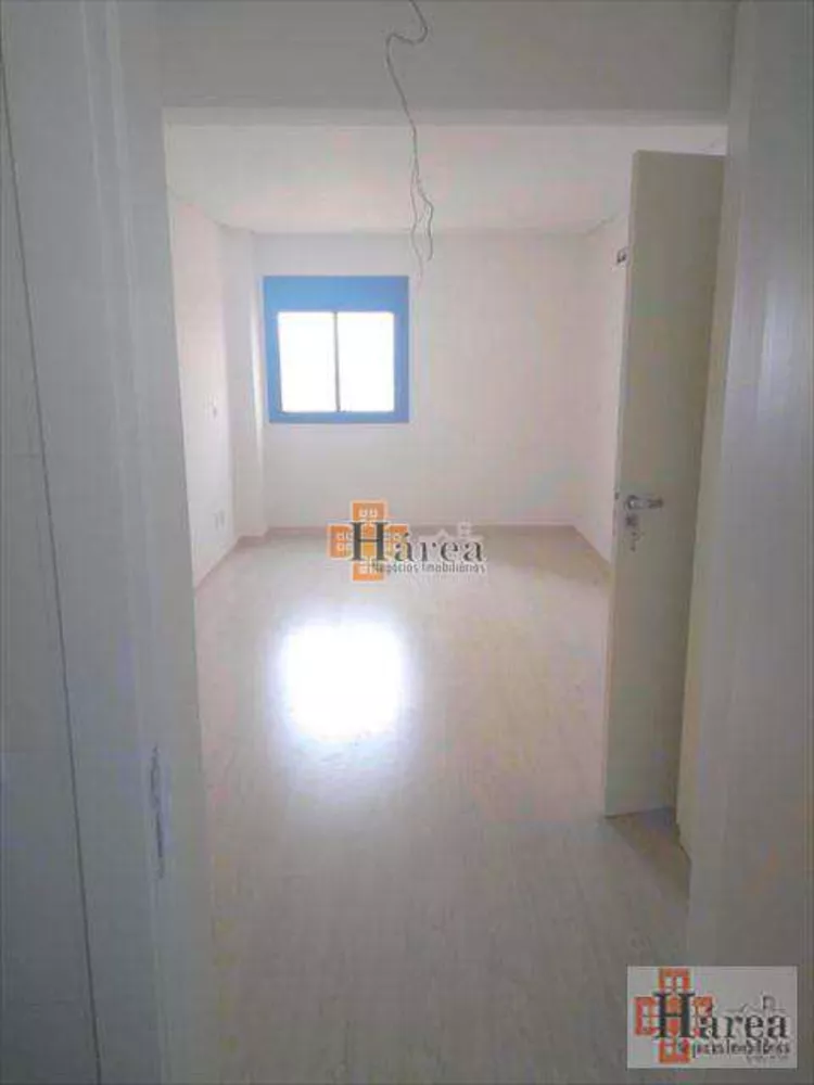 Apartamento à venda com 3 quartos, 137m² - Foto 8