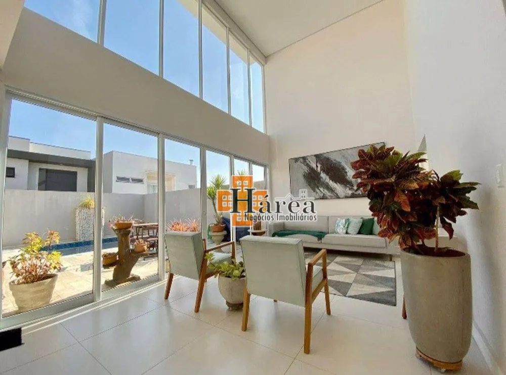 Sobrado, 3 quartos, 236 m² - Foto 1