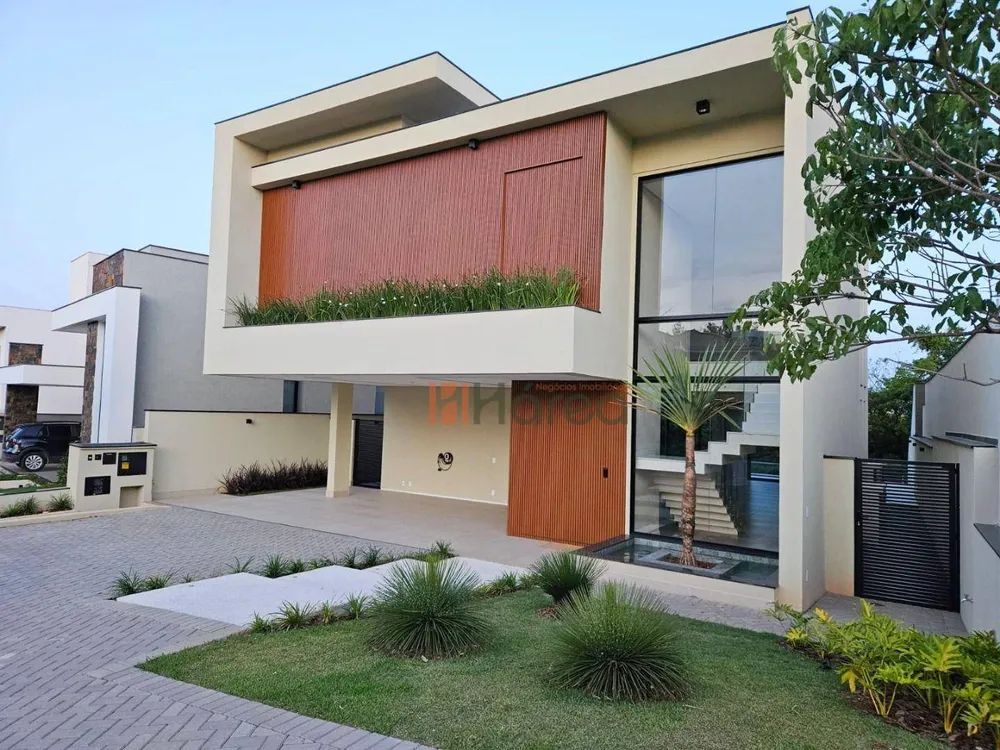 Sobrado, 4 quartos, 450 m² - Foto 1