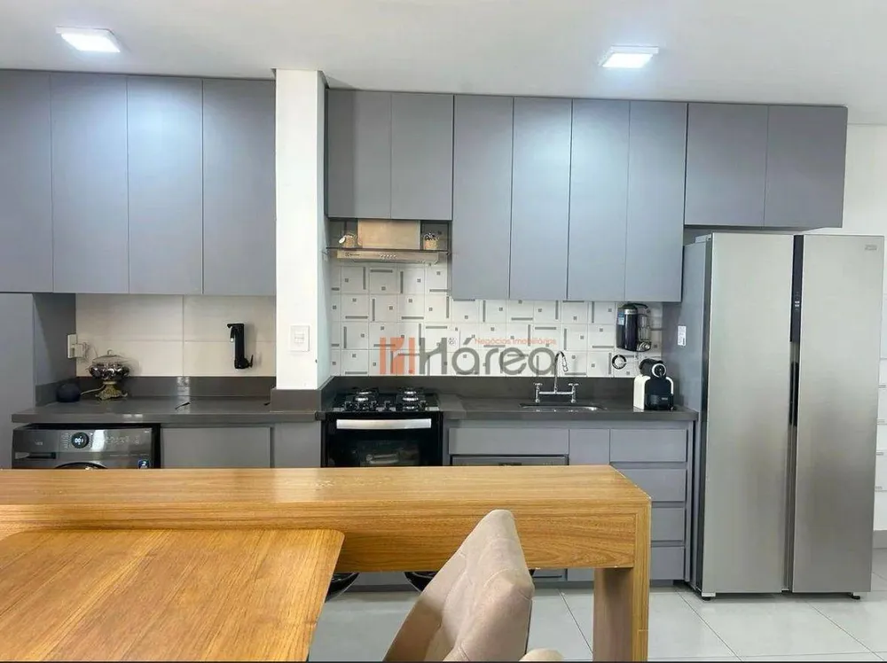 Apartamento, 3 quartos, 95 m² - Foto 2