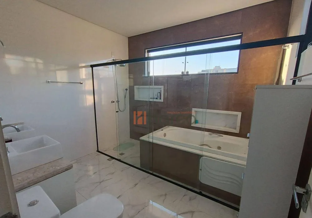 Sobrado, 3 quartos, 259 m² - Foto 4