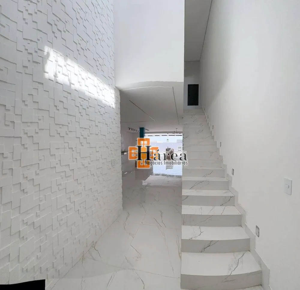 Sobrado, 3 quartos, 299 m² - Foto 1