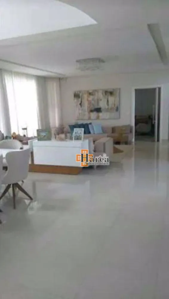 Sobrado, 4 quartos, 559 m² - Foto 1