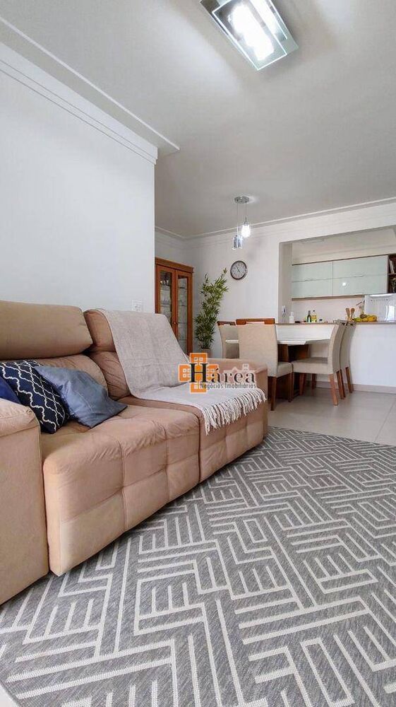 Apartamento à venda com 3 quartos, 93m² - Foto 5
