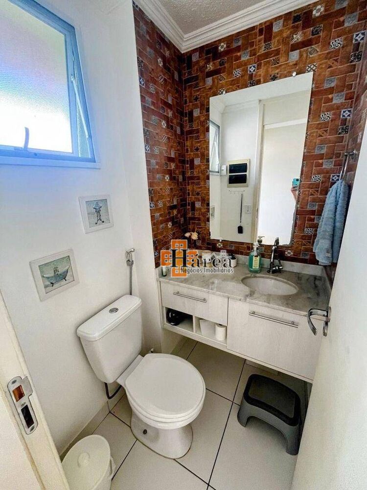 Sobrado, 3 quartos, 132 m² - Foto 1