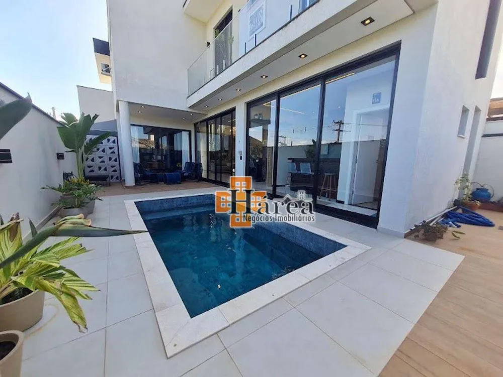 Sobrado, 3 quartos, 226 m² - Foto 2