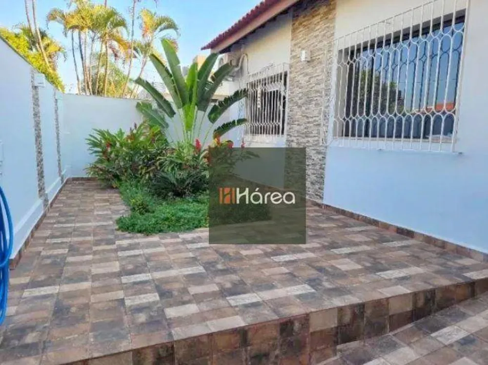 Casa, 3 quartos, 220 m² - Foto 2