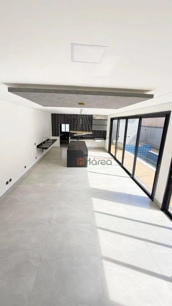 Sobrado, 4 quartos, 267 m² - Foto 1