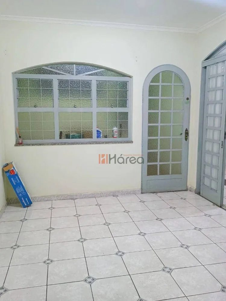 Casa, 3 quartos, 181 m² - Foto 6
