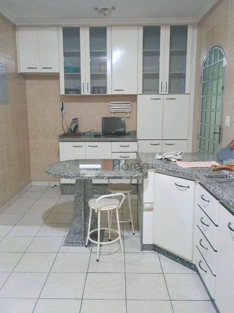 Casa, 3 quartos, 181 m² - Foto 9