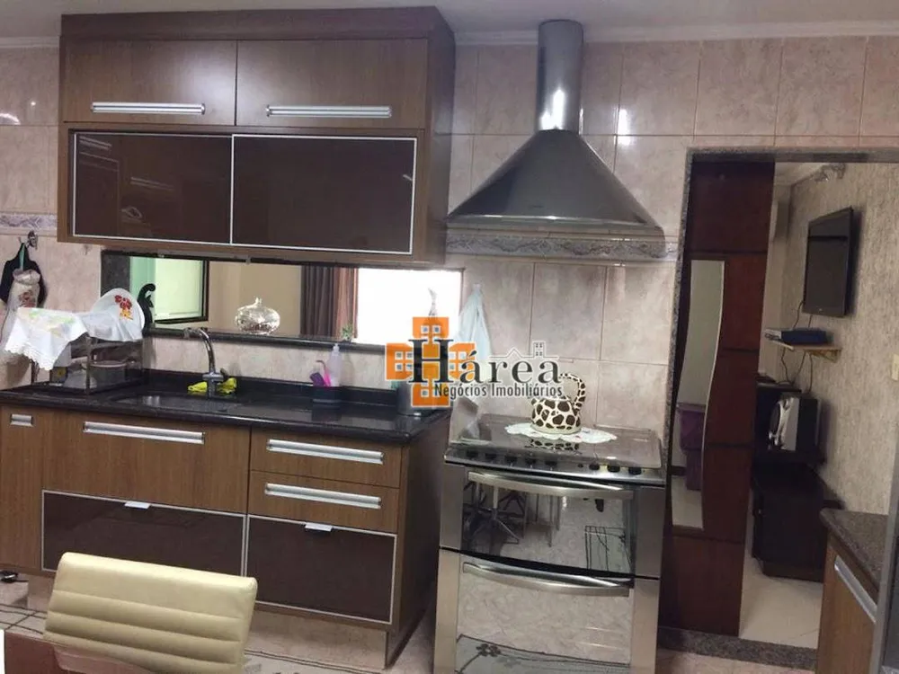Sobrado, 3 quartos, 404 m² - Foto 9