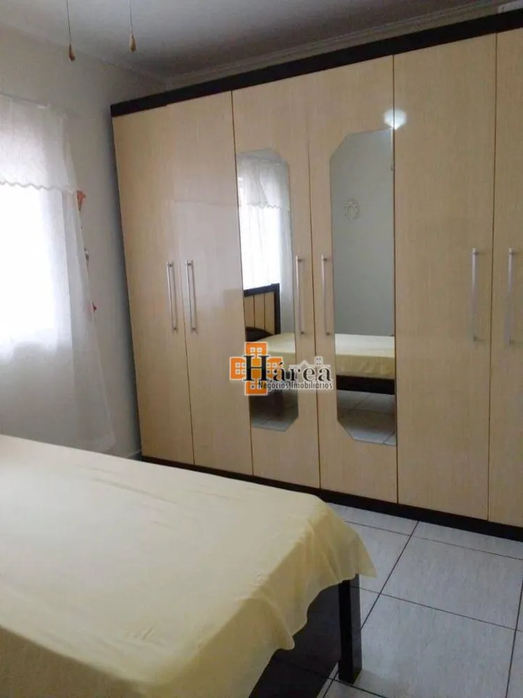 Casa, 3 quartos, 217 m² - Foto 1