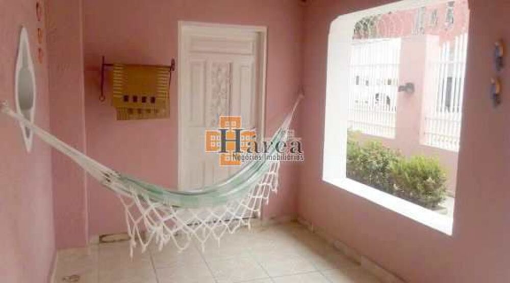 Casa à venda com 3 quartos, 179m² - Foto 2