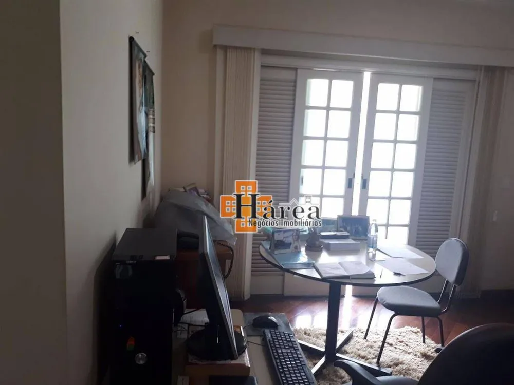 Sobrado, 3 quartos, 338 m² - Foto 4