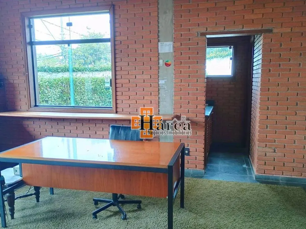 Sobrado, 3 quartos, 338 m² - Foto 2