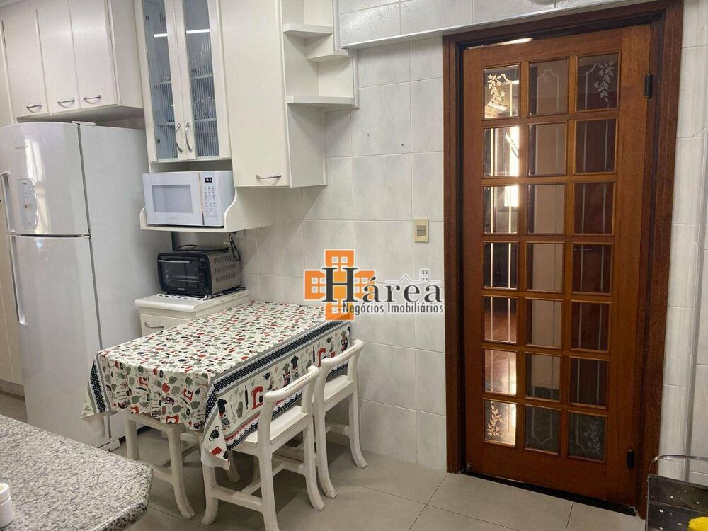 Apartamento à venda com 3 quartos, 151m² - Foto 12