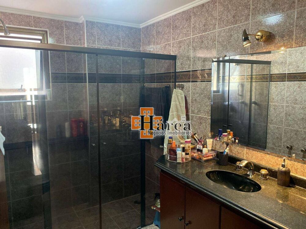 Apartamento à venda com 3 quartos, 151m² - Foto 6