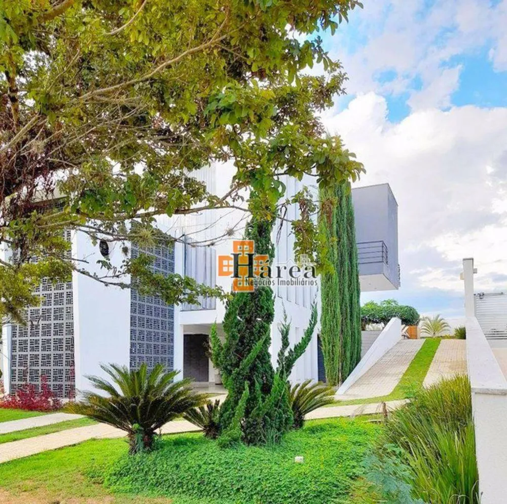 Sobrado, 3 quartos, 433 m² - Foto 1