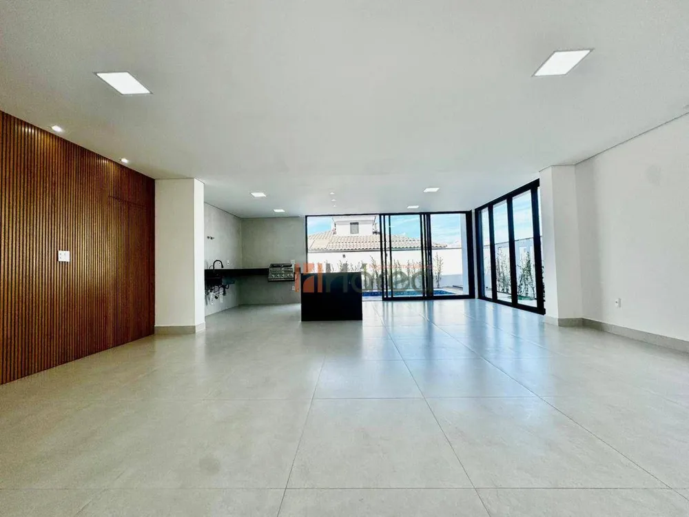 Sobrado, 3 quartos, 275 m² - Foto 2