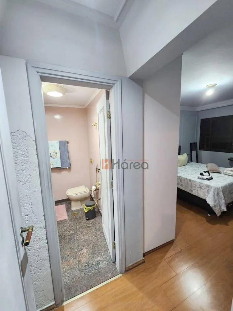 Apartamento, 3 quartos, 244 m² - Foto 2