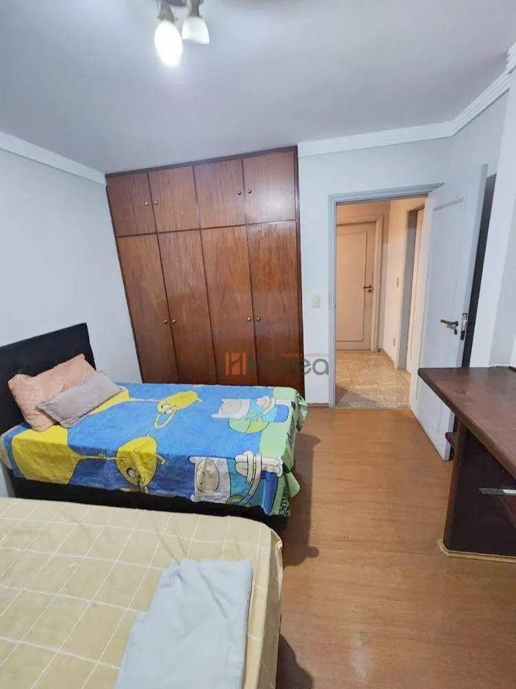 Apartamento, 3 quartos, 244 m² - Foto 5