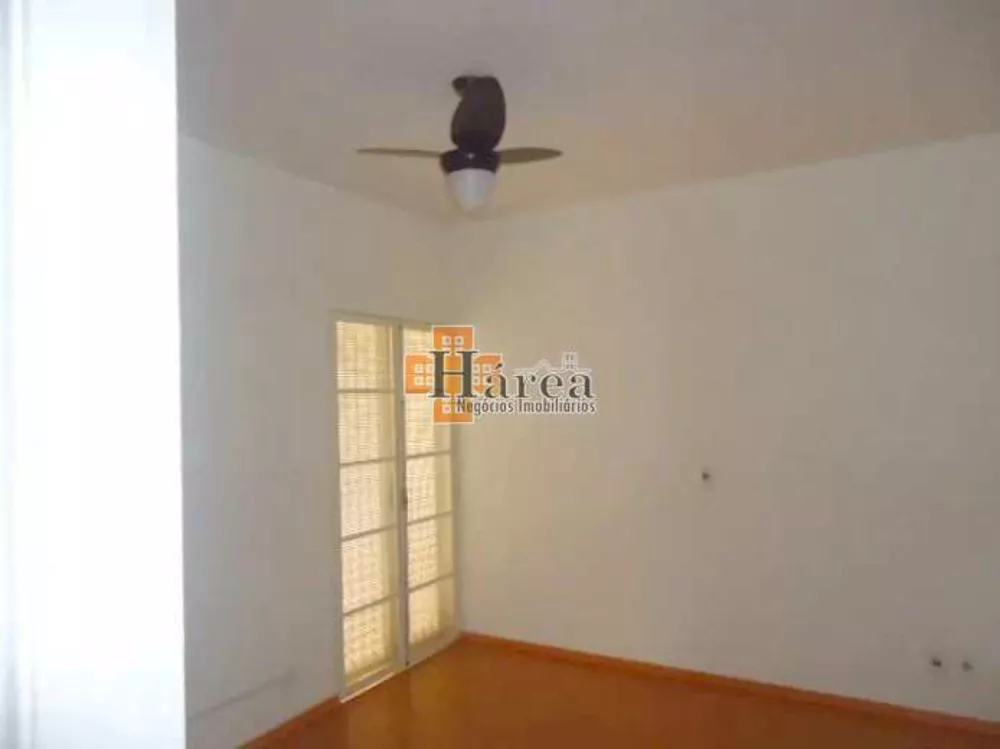 Casa para alugar com 4 quartos, 320m² - Foto 8