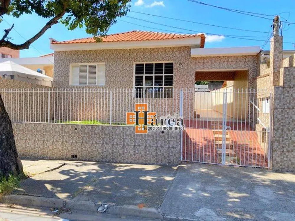 Casa, 3 quartos, 215 m² - Foto 1