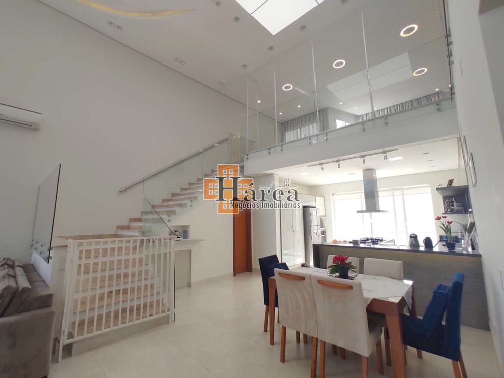 Casa de Condomínio à venda e aluguel com 3 quartos, 321m² - Foto 1