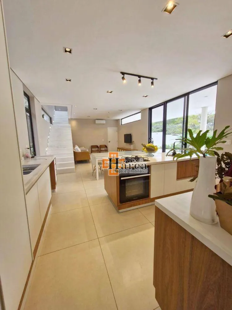 Sobrado, 4 quartos, 429 m² - Foto 4