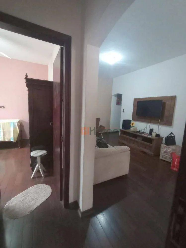 Casa, 3 quartos, 167 m² - Foto 2