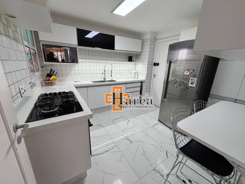 Apartamento, 3 quartos, 135 m² - Foto 5
