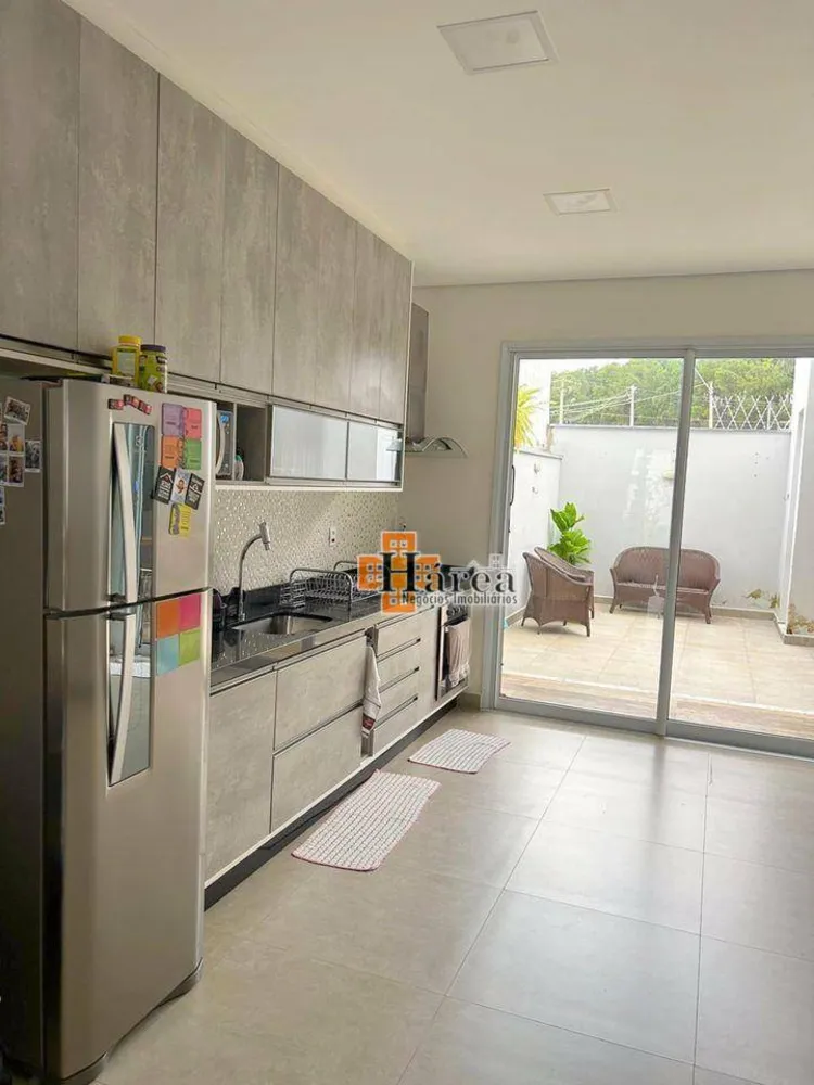 Sobrado, 3 quartos, 212 m² - Foto 4
