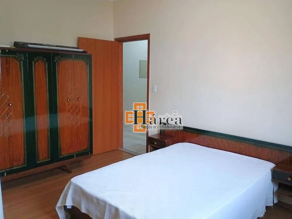 Casa, 3 quartos, 307 m² - Foto 1