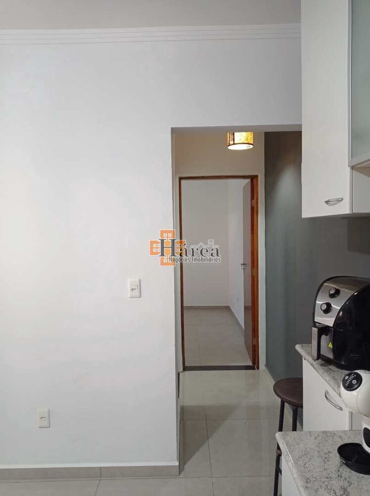 Casa à venda com 2 quartos, 190m² - Foto 11