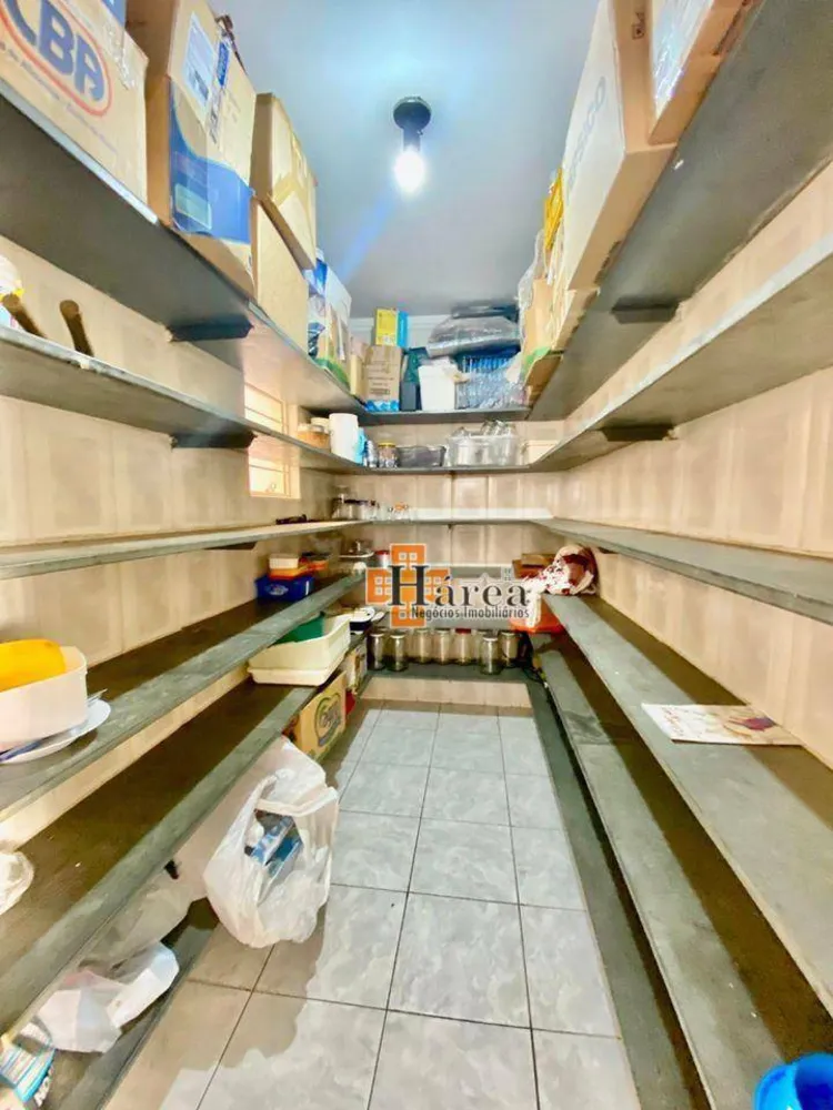 Sobrado, 3 quartos, 304 m² - Foto 9