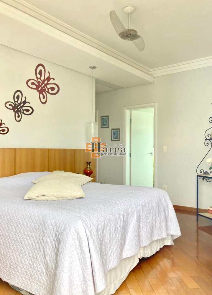 Sobrado à venda com 4 quartos, 447m² - Foto 2