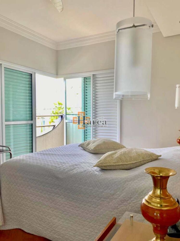 Sobrado à venda com 4 quartos, 447m² - Foto 3