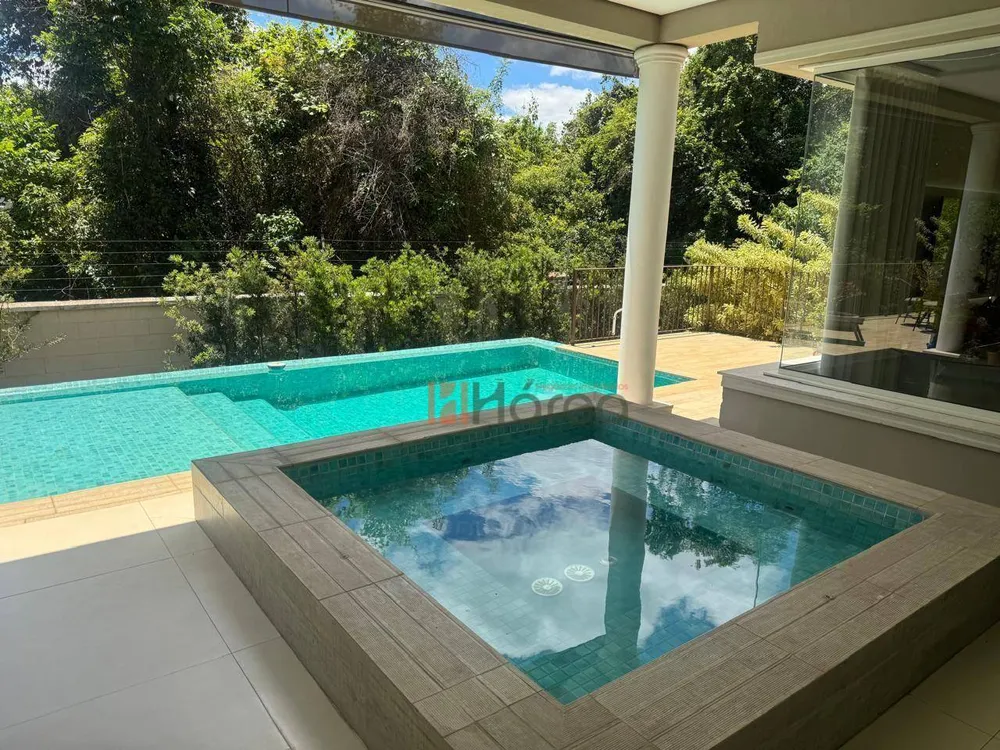 Sobrado, 4 quartos, 473 m² - Foto 1