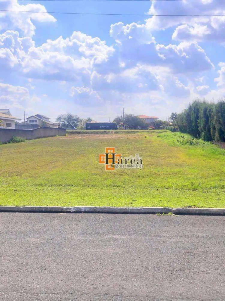 Loteamento e Condomínio, 1500 m² - Foto 1