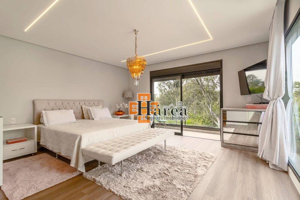 Sobrado, 3 quartos, 299 m² - Foto 4