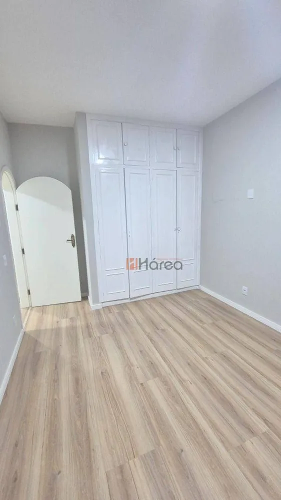 Sobrado, 3 quartos, 337 m² - Foto 9
