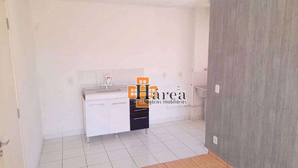 Apartamento à venda com 2 quartos, 45m² - Foto 2