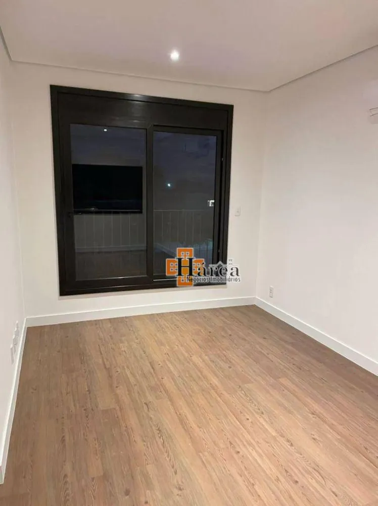Sobrado, 3 quartos, 264 m² - Foto 1