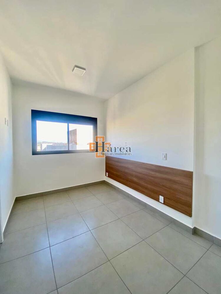 Apartamento à venda e aluguel com 3 quartos, 125m² - Foto 5