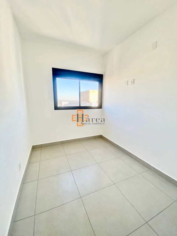 Apartamento à venda e aluguel com 3 quartos, 125m² - Foto 8